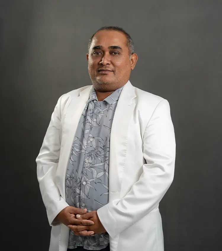 dr.Ali-hair-transplant-doctor
